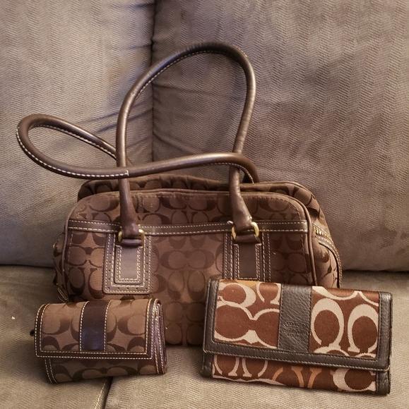 Coach Handbags - Coach bag with small wallet and long wallet.